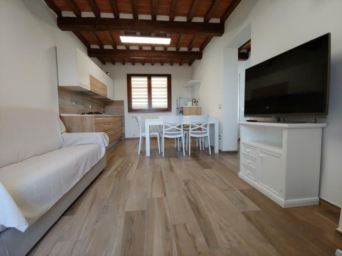 Ferienwohnung I Tre Casali Volterra Exterior foto